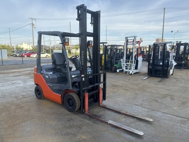 Forklift — Auction (lot 8457-19013)