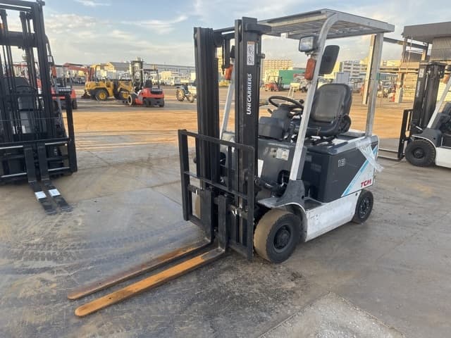 Battery Forklift — Auction (lot 8457-19016)