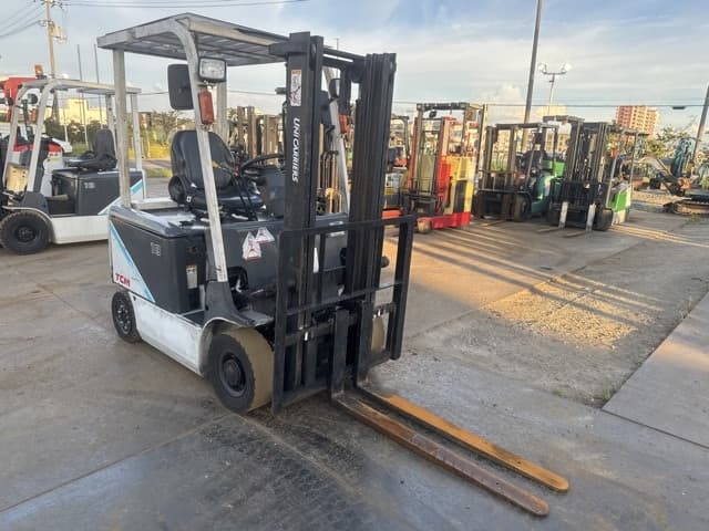 Battery Forklift — Auction (lot 8457-19016)