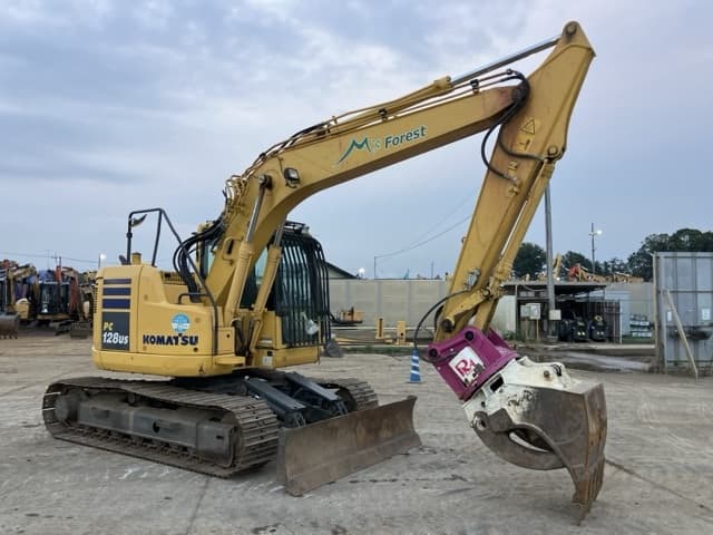 EXCAVATOR — Auction (lot 8457-192)