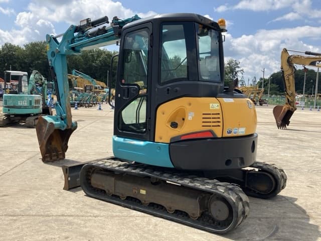 MINI EXCAVATOR — Auction (lot 8457-2)