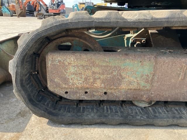 MINI EXCAVATOR — Auction (lot 8457-200)