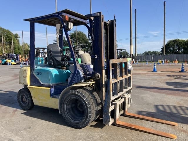 Forklift — Auction (lot 8457-2003)