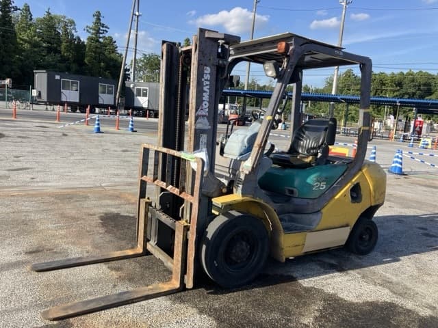 Forklift — Auction (lot 8457-2008)