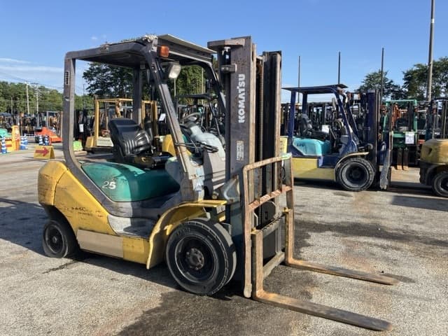 Forklift — Auction (lot 8457-2008)