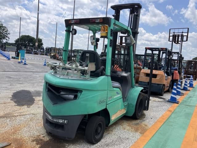 Forklift — Auction (lot 8457-2014)