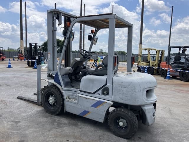 Forklift — Auction (lot 8457-2015)