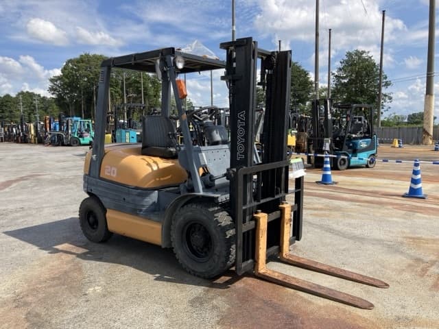 Forklift — Auction (lot 8457-2021)