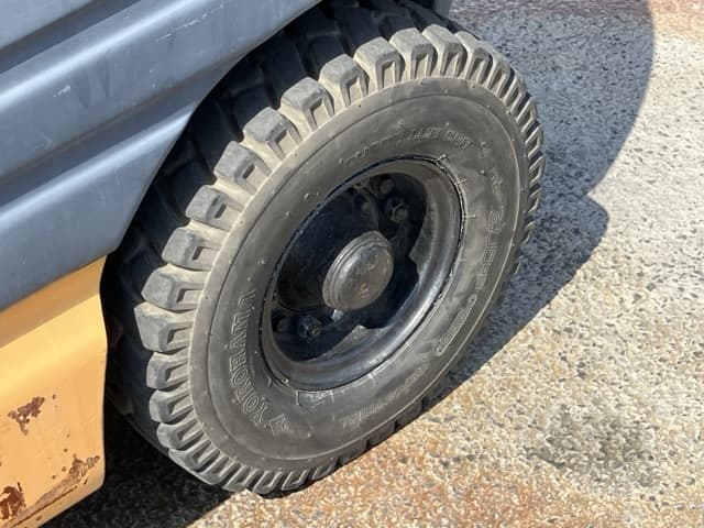 Forklift — Auction (lot 8457-2021)