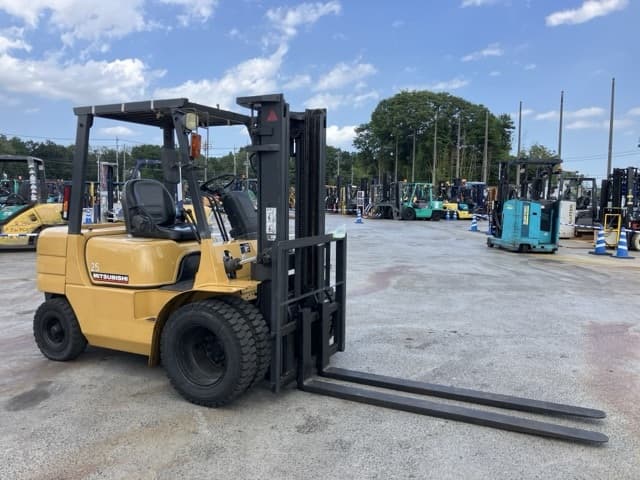 Forklift — Auction (lot 8457-2022)