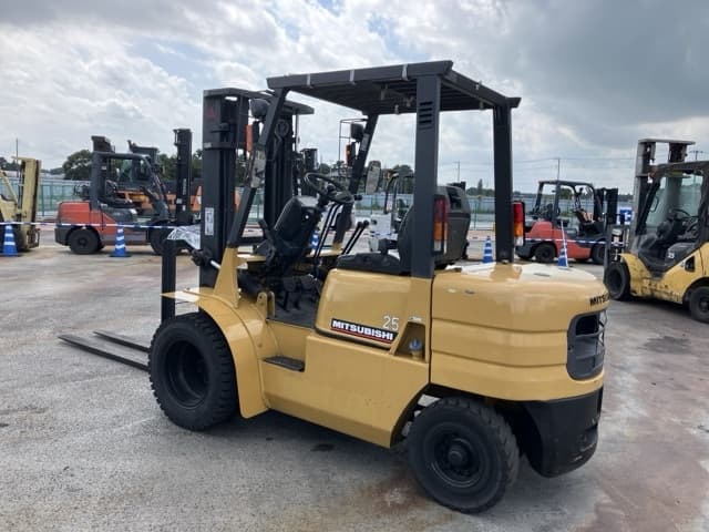 Forklift — Auction (lot 8457-2022)