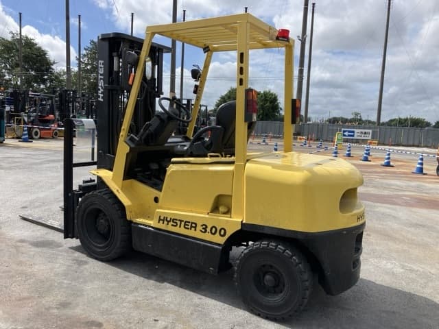 Forklift — Auction (lot 8457-2023)