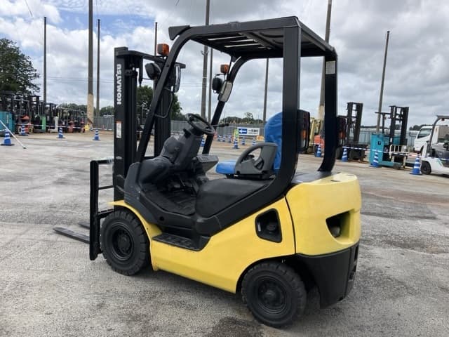 Forklift — Auction (lot 8457-2025)