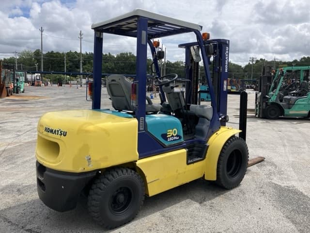 Forklift — Auction (lot 8457-2026)