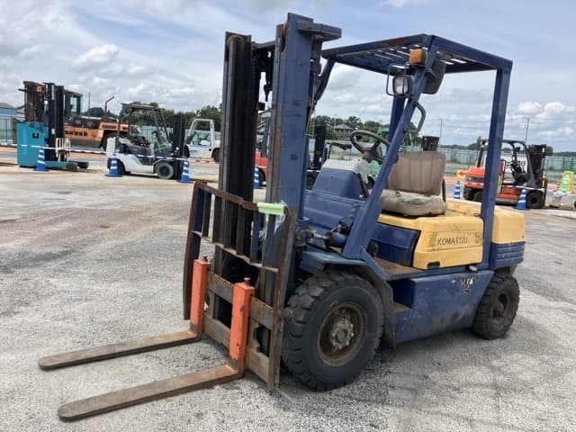 Forklift — Auction (lot 8457-2029)