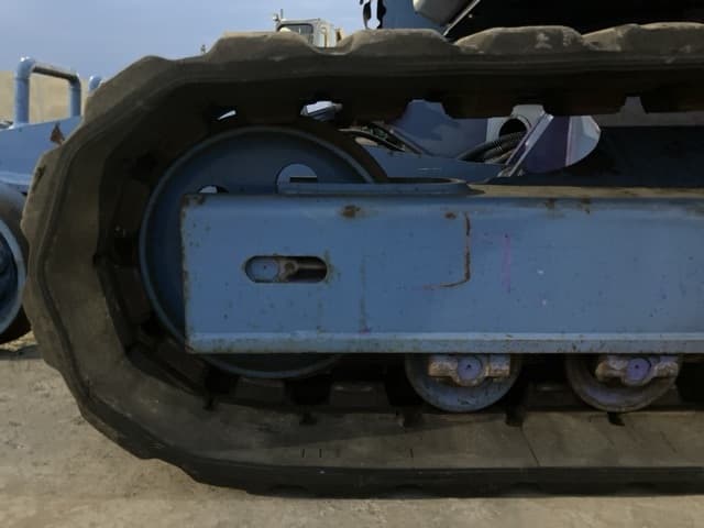 EXCAVATOR — Auction (lot 8457-203)