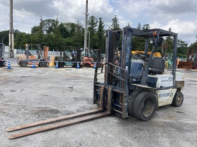 Forklift — Auction (lot 8457-2031)