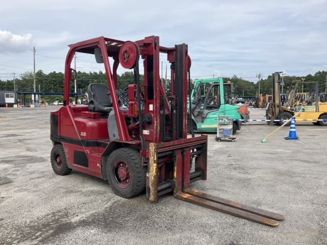 Forklift — Auction (lot 8457-2033)