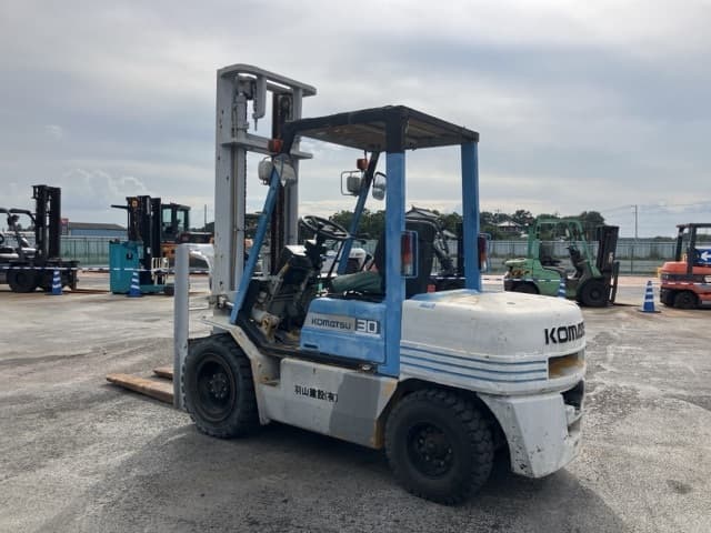 Forklift — Auction (lot 8457-2035)
