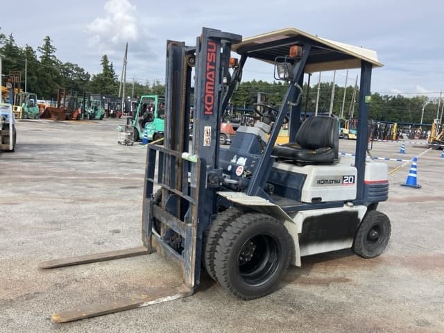 Forklift — Auction (lot 8457-2036)
