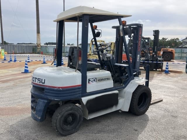 Forklift — Auction (lot 8457-2036)
