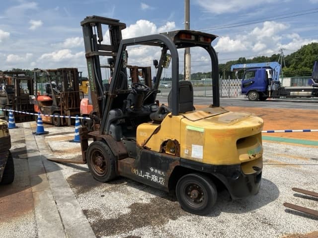 Forklift — Auction (lot 8457-2039)