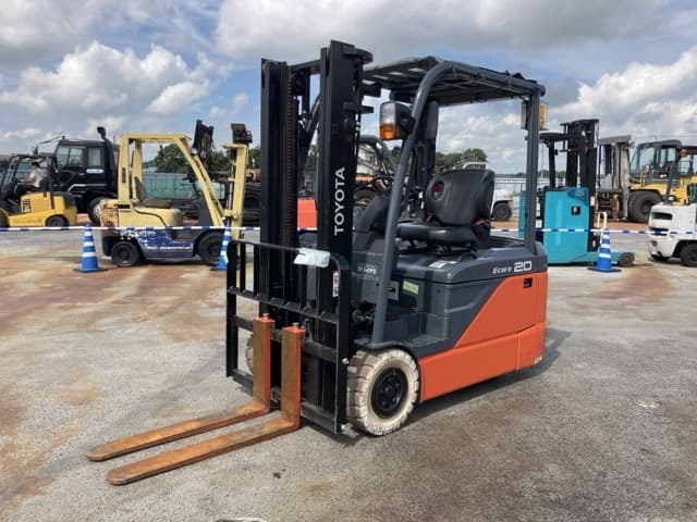 Battery Forklift — Auction (lot 8457-2045)