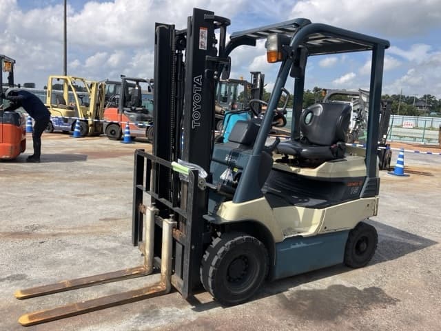 Battery Forklift — Auction (lot 8457-2048)