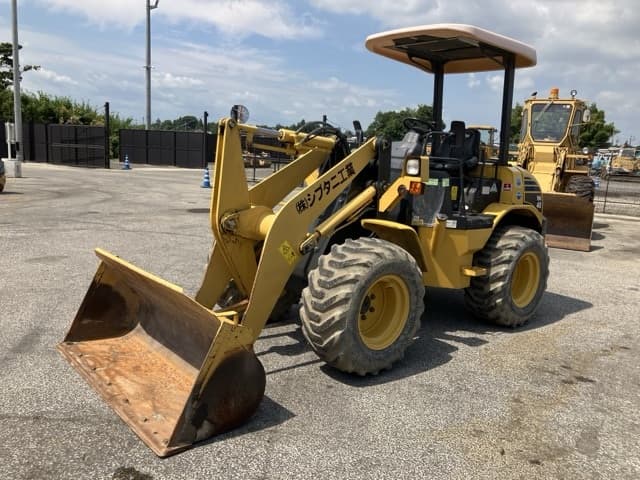 MINI WHEEL LOADER — Auction (lot 8457-205)
