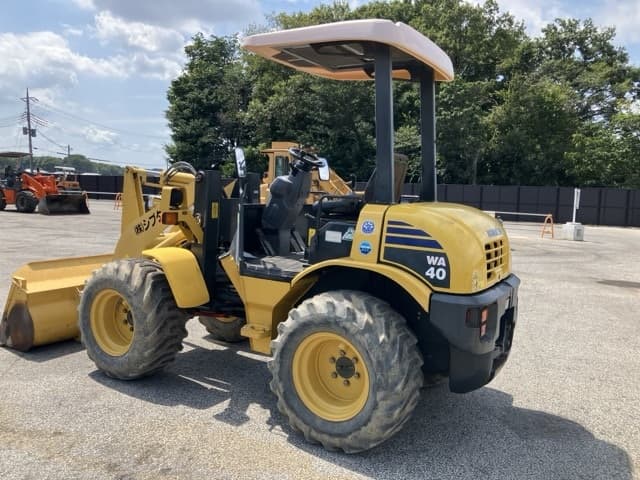 MINI WHEEL LOADER — Auction (lot 8457-205)