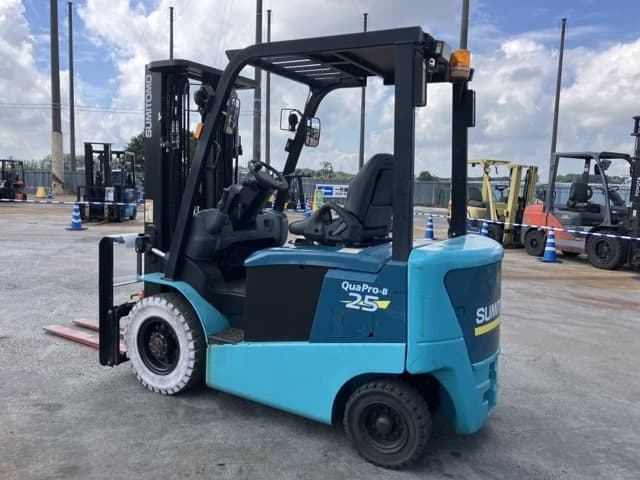 Battery Forklift — Auction (lot 8457-2050)