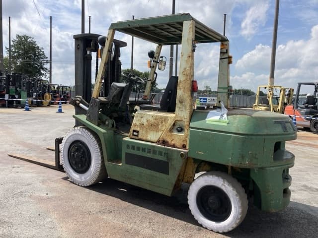 Forklift — Auction (lot 8457-2054)