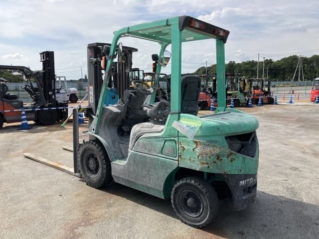 Forklift — Auction (lot 8457-2062)