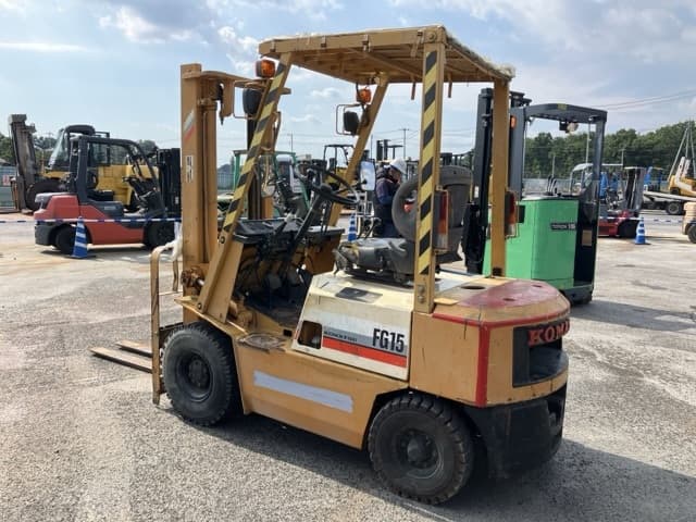 Forklift — Auction (lot 8457-2068)