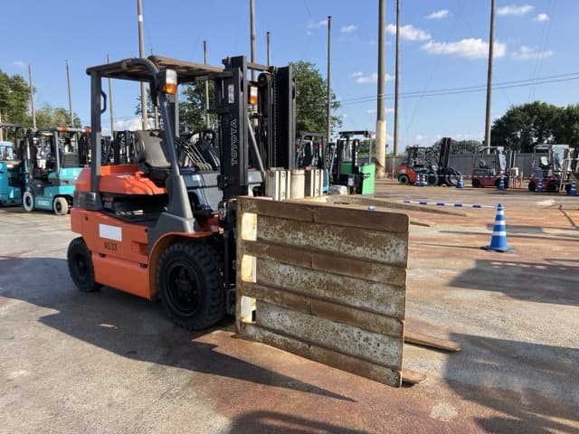 Battery Forklift — Auction (lot 8457-2086)