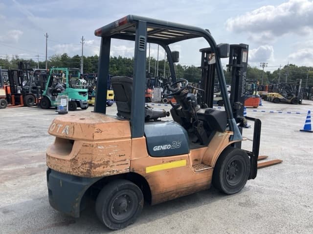 Forklift — Auction (lot 8457-2088)
