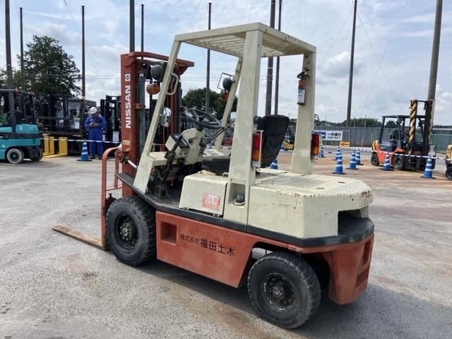 Forklift — Auction (lot 8457-2089)