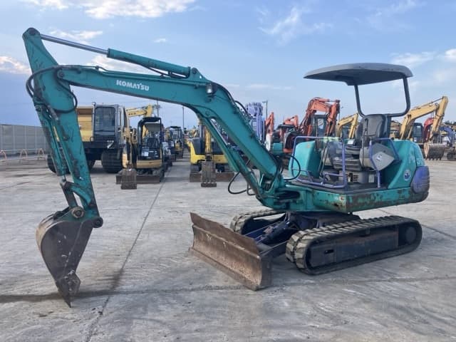 MINI EXCAVATOR — Auction (lot 8457-209)