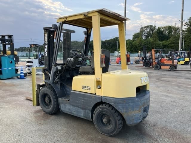Forklift — Auction (lot 8457-2095)