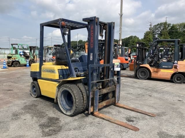 Forklift — Auction (lot 8457-2096)