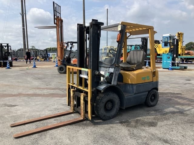 Forklift — Auction (lot 8457-2098)