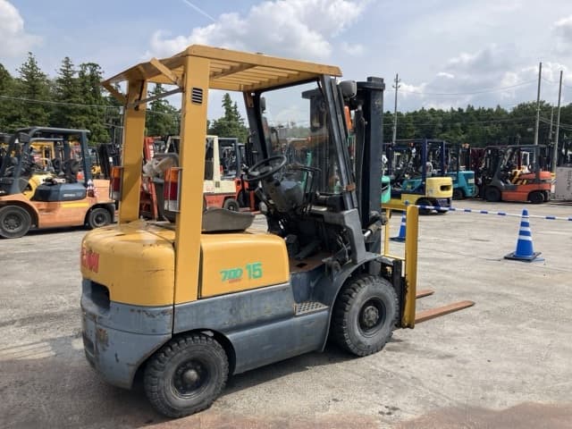 Forklift — Auction (lot 8457-2098)