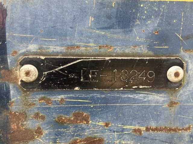 EXCAVATOR — Auction (lot 8457-21)