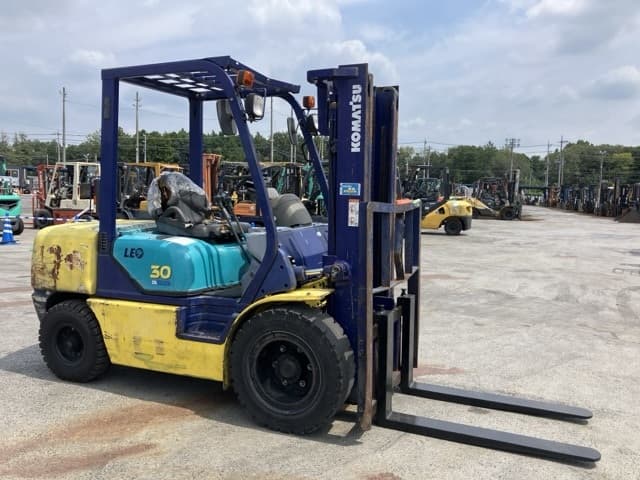 Forklift — Auction (lot 8457-2113)