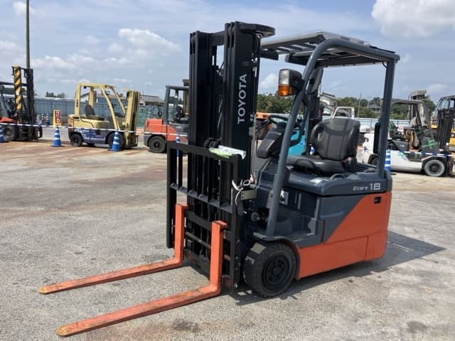 Battery Forklift — Auction (lot 8457-2115)