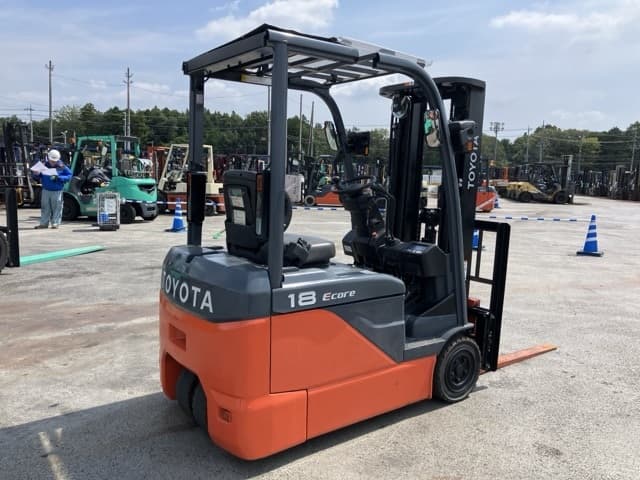 Battery Forklift — Auction (lot 8457-2115)