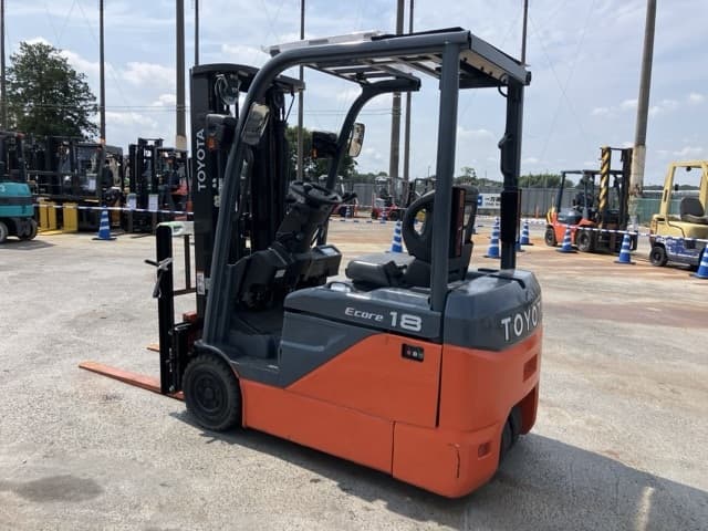 Battery Forklift — Auction (lot 8457-2115)