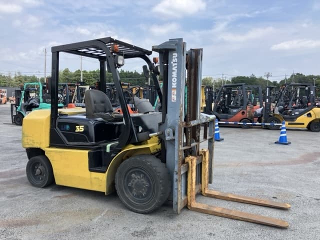 Forklift — Auction (lot 8457-2118)