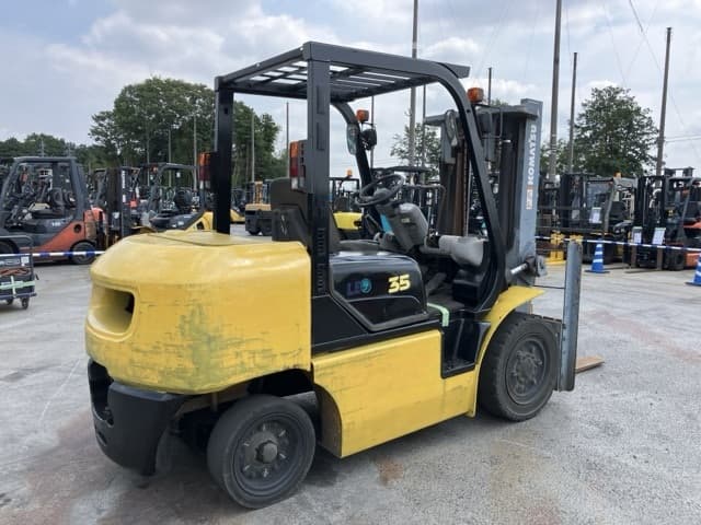 Forklift — Auction (lot 8457-2118)