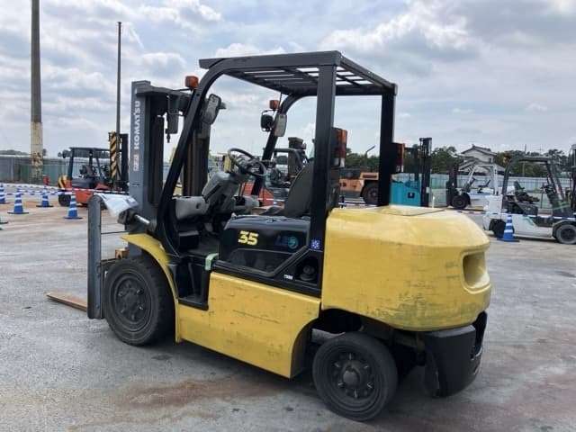 Forklift — Auction (lot 8457-2118)